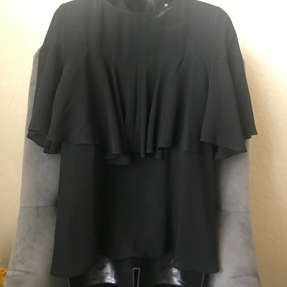 Ann Taylor - Picture 3 of 4